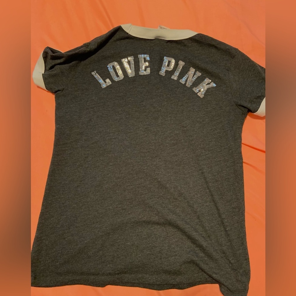 PINK victoria secret tee size medium
